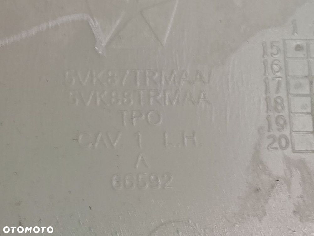 JEEP GRAND CHEROKEE WK2 16-21r Poszycie Słupka Przód Lewy - 7