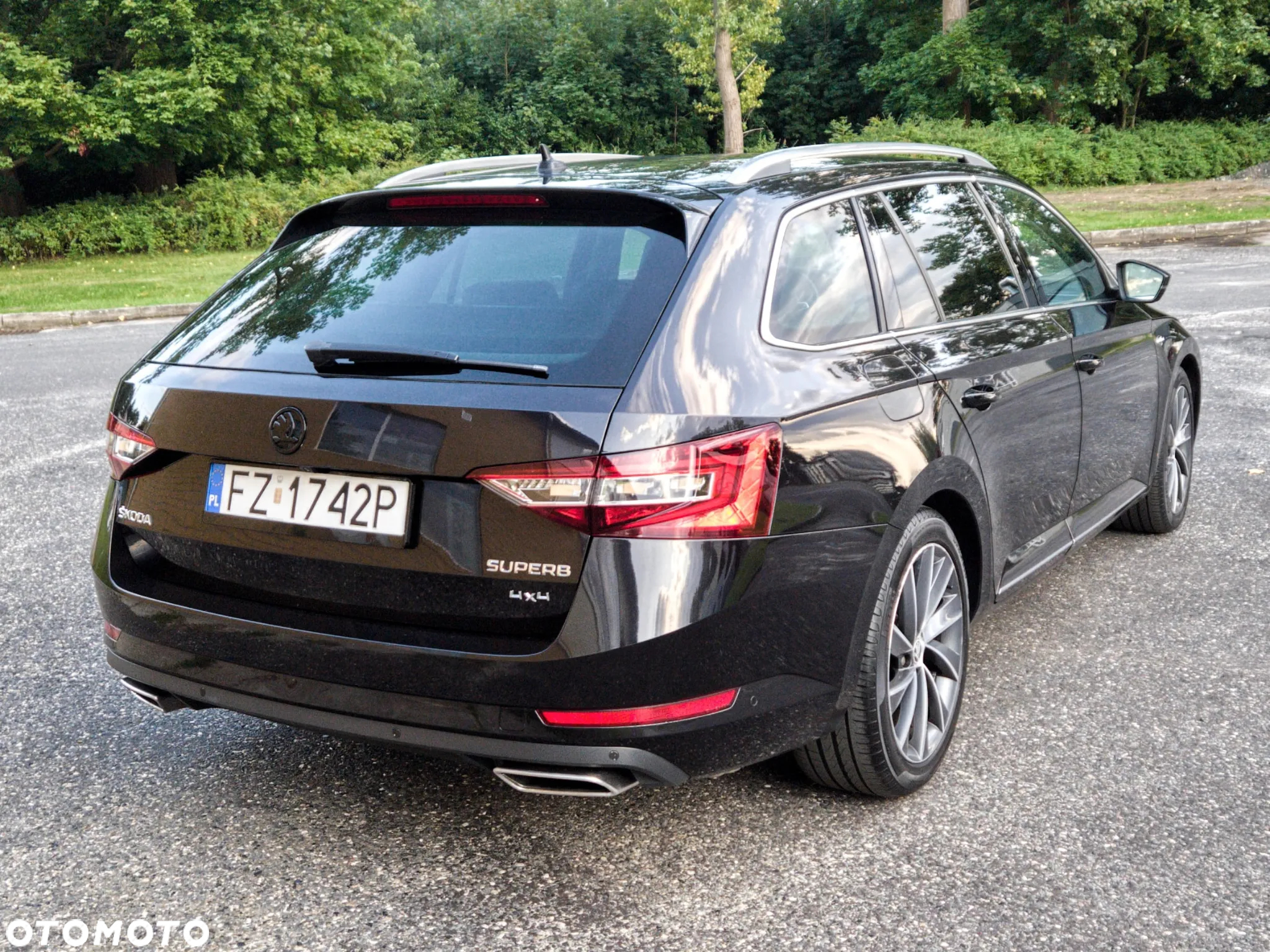 Skoda Superb 2.0 TSI 4x4 L&K DSG - 9