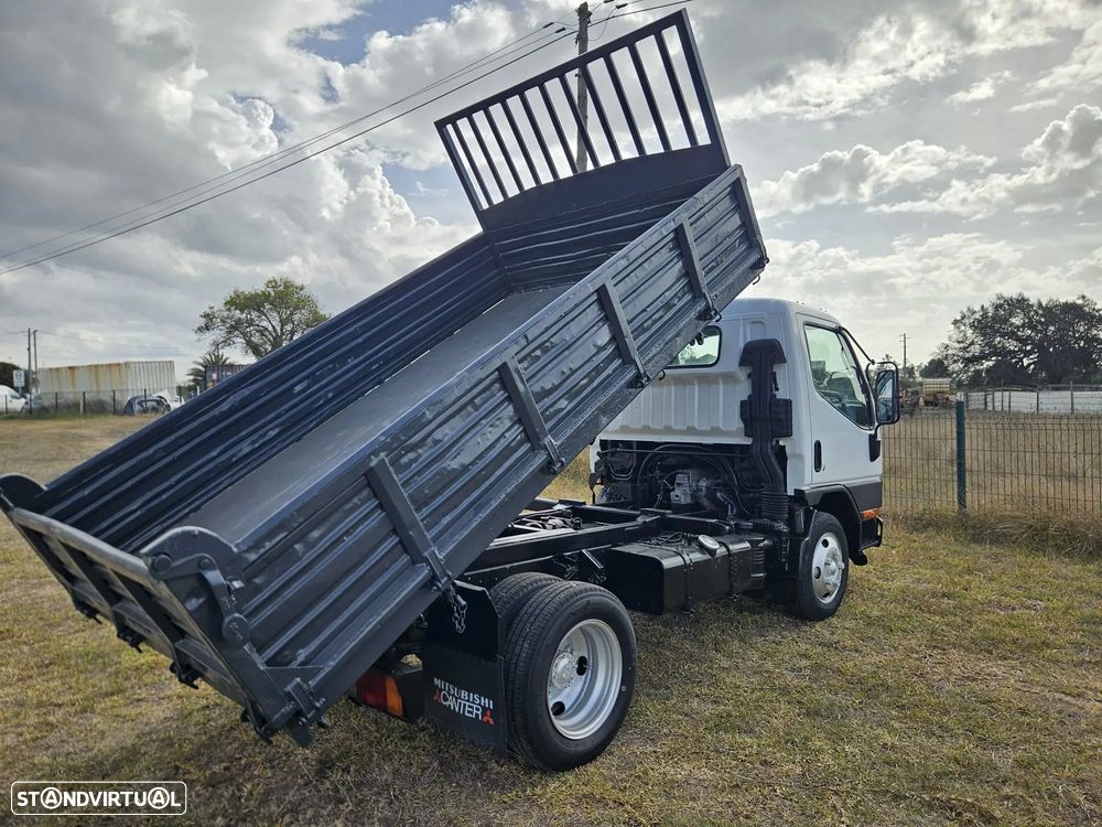 Mitsubishi Canter 2.8D Basculante 3 Lug. - 9