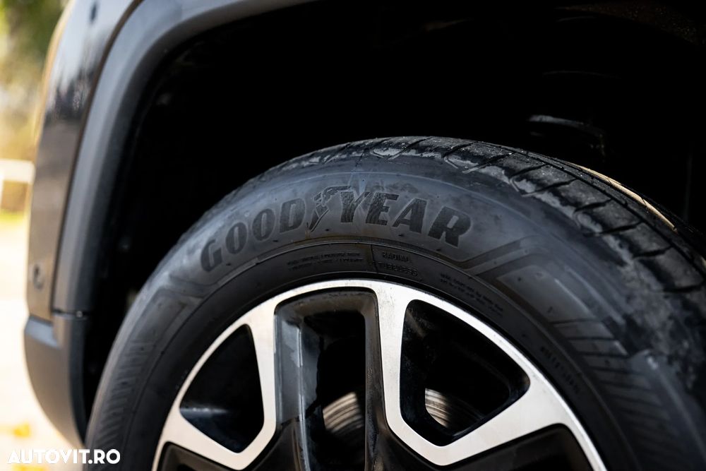 Jeep Compass 2.0 M-Jet 4x4 AT9 Low Trailhawk - 11