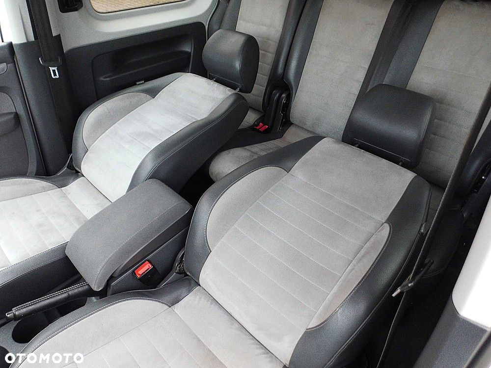 Volkswagen Caddy 1.6 (7-Si.) Edition 30 - 24