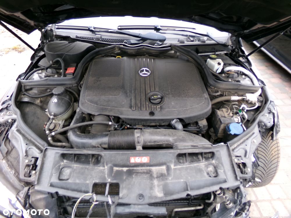 Mercedes-Benz Klasa C 200 CDI DPF Automatik BlueEFFICIENCY - 9
