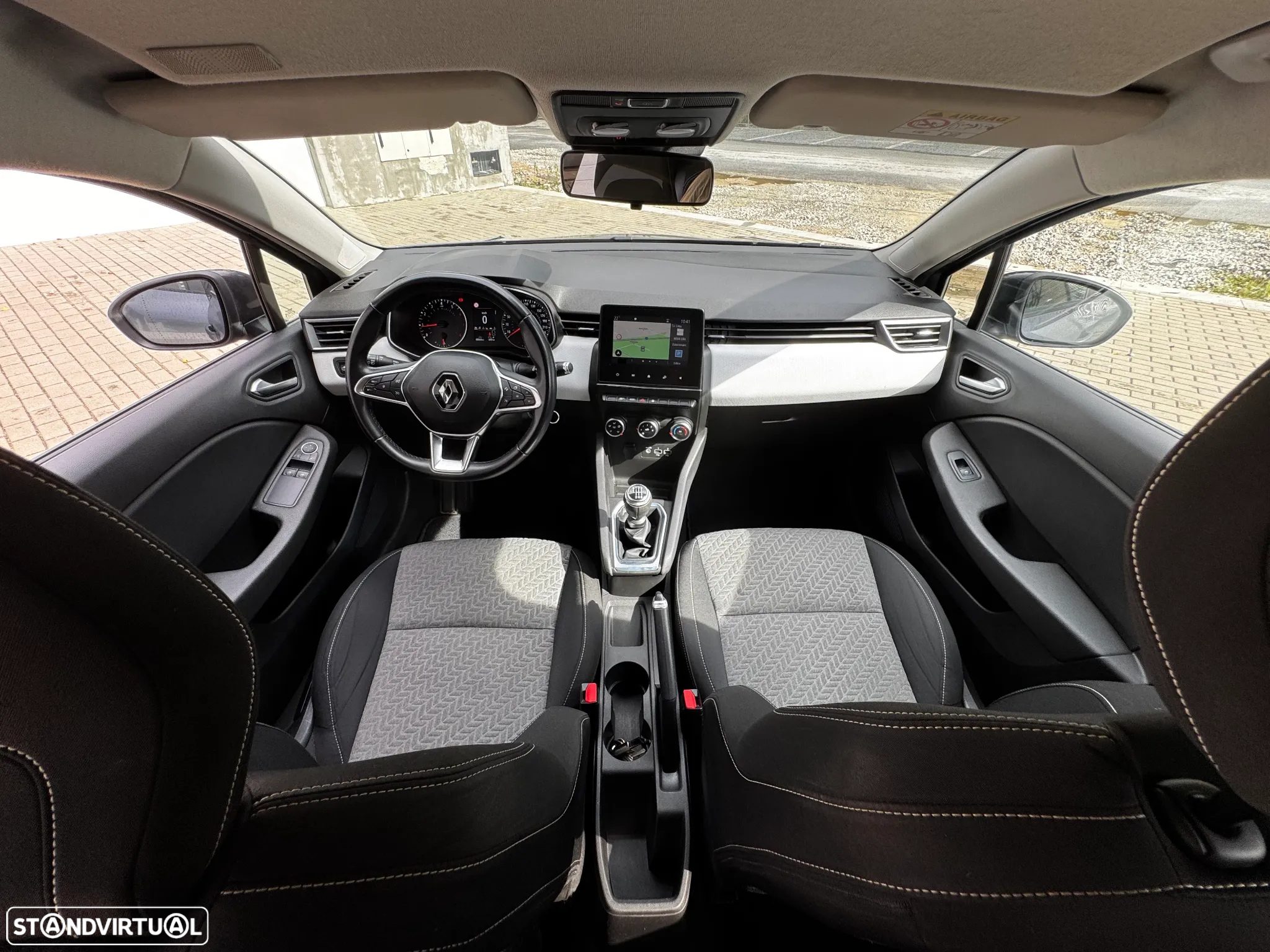 Renault Clio 1.0 TCe Limited - 20