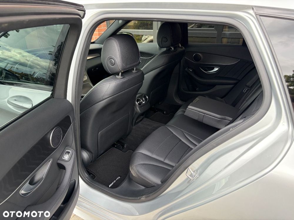 Mercedes-Benz Klasa C 250 d 4Matic 9G-TRONIC - 16