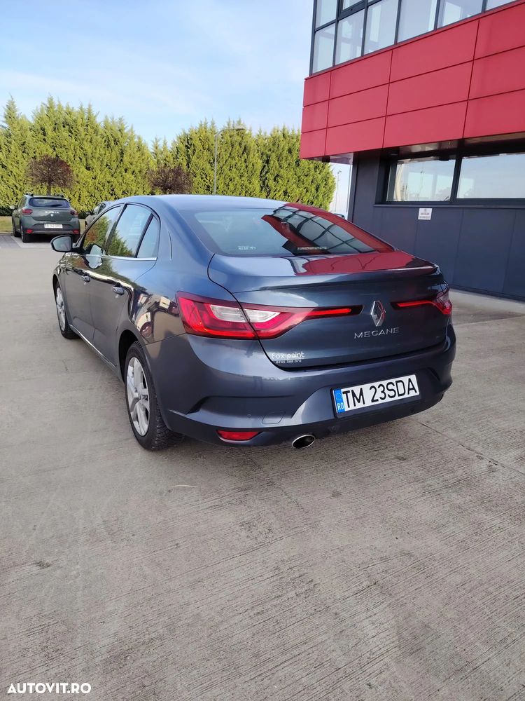 Renault Megane Estate 1.6 SCe Life - 11