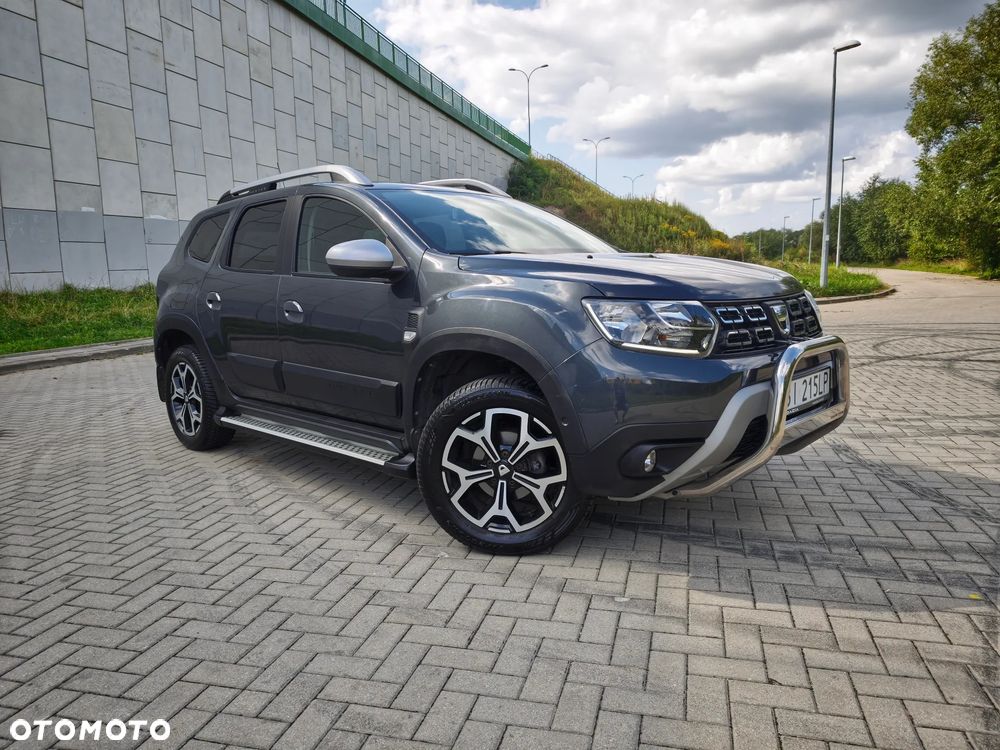 Dacia Duster 1.6 SCe Blackshadow S&S - 1