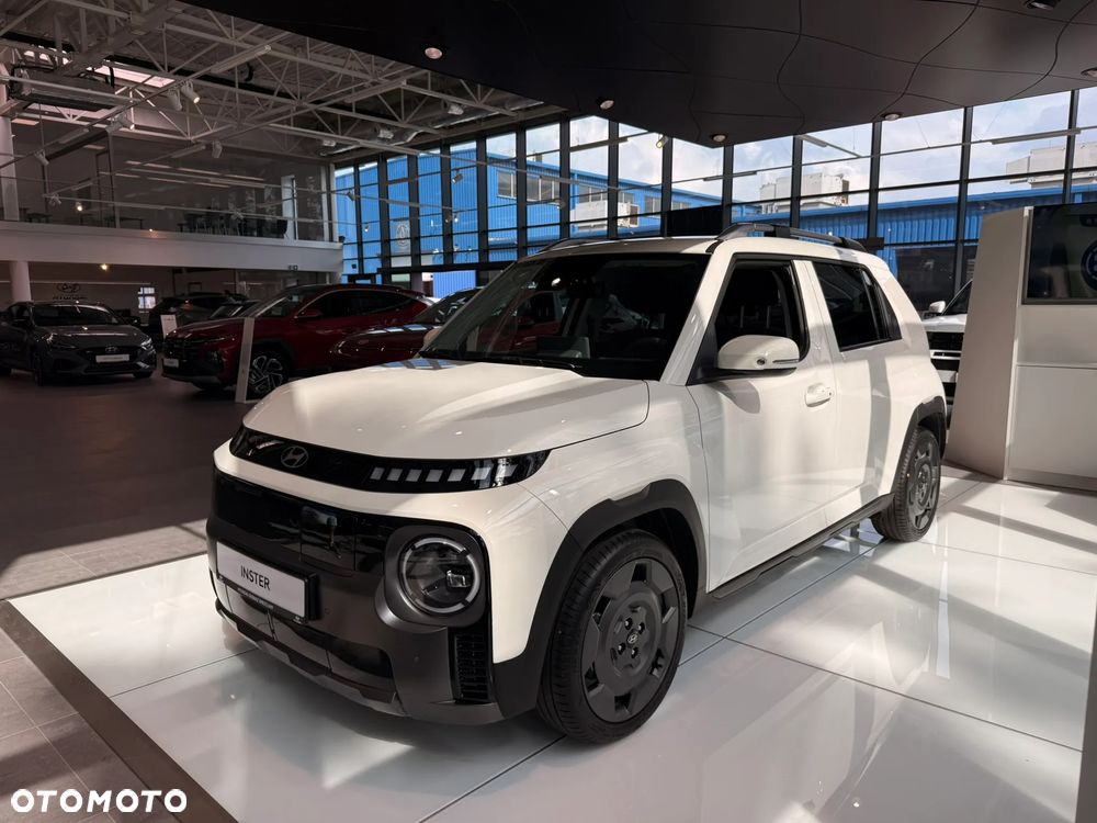 Hyundai Inster 49kWh Cross