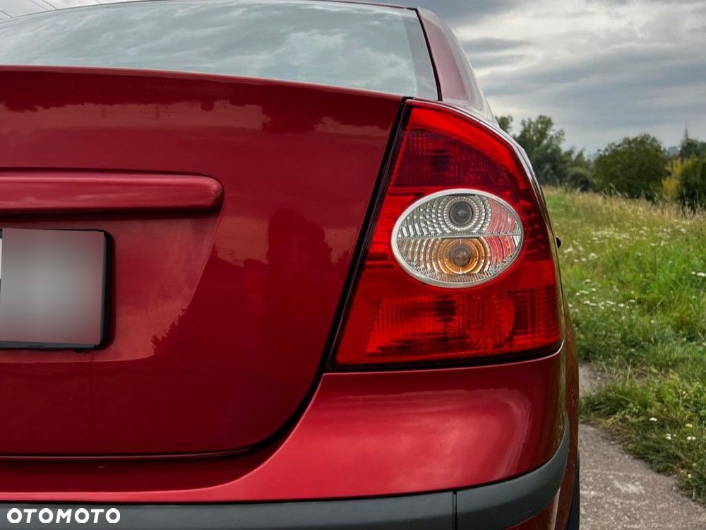 Ford Focus 1.6 Ambiente - 15