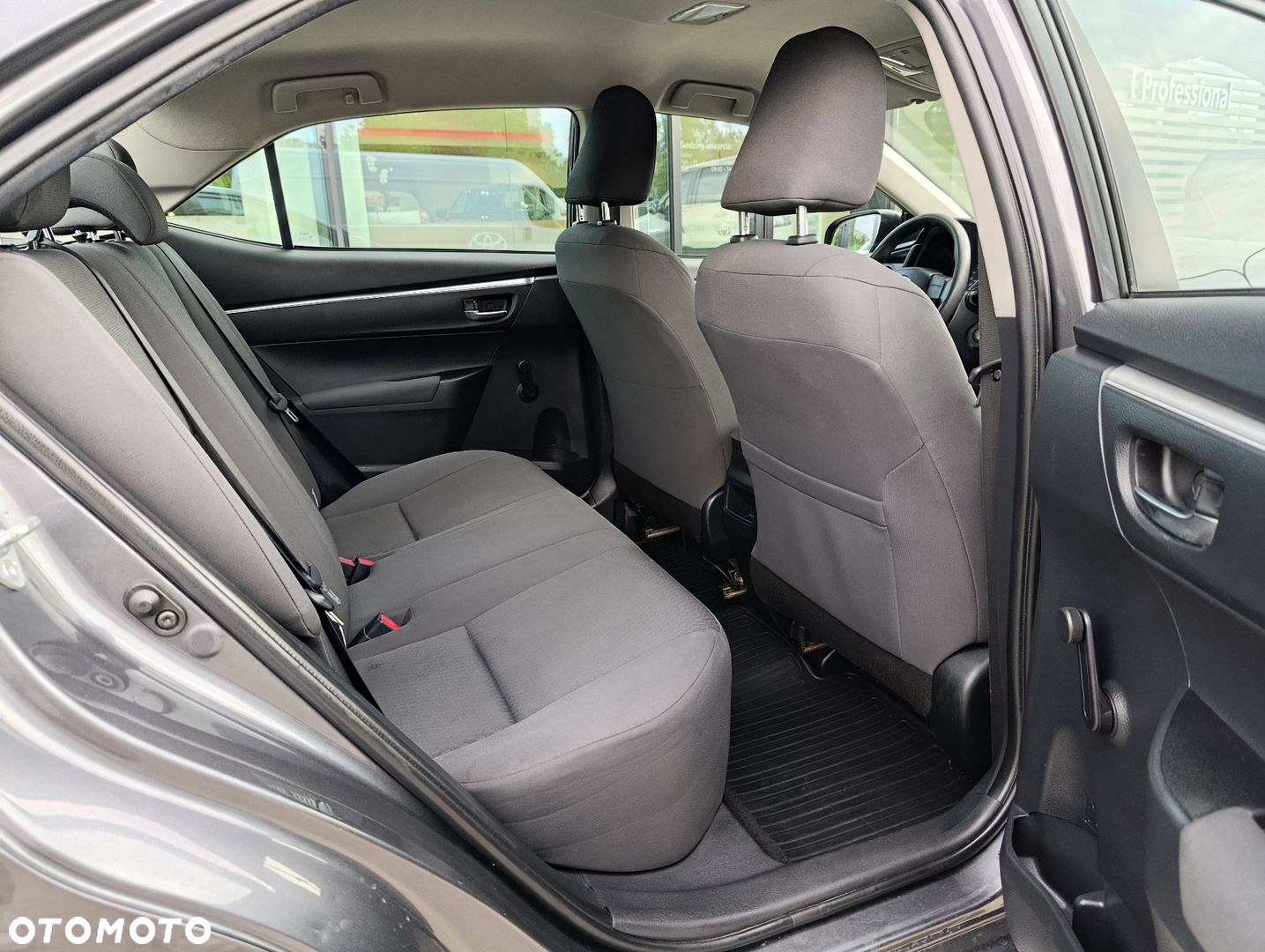 Toyota Corolla 1.33 Active - 16