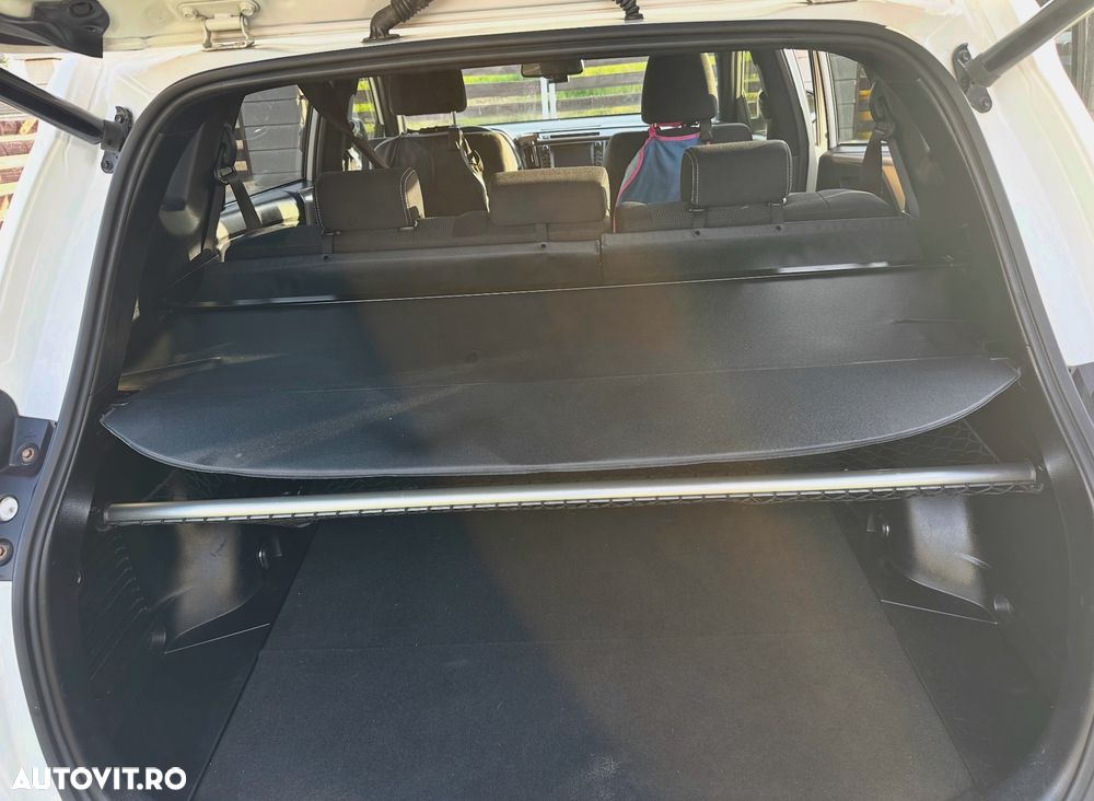 Toyota RAV4 - 17