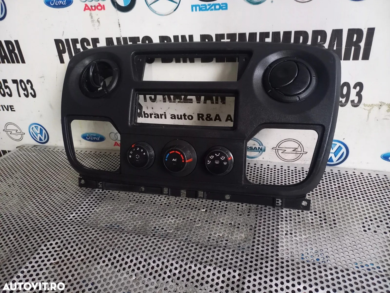 Consola Centrala Modul Comenzi Clima Grile Ventilatie Renault Master 3 Opel Movano 3 Duba/Prelata T - 2