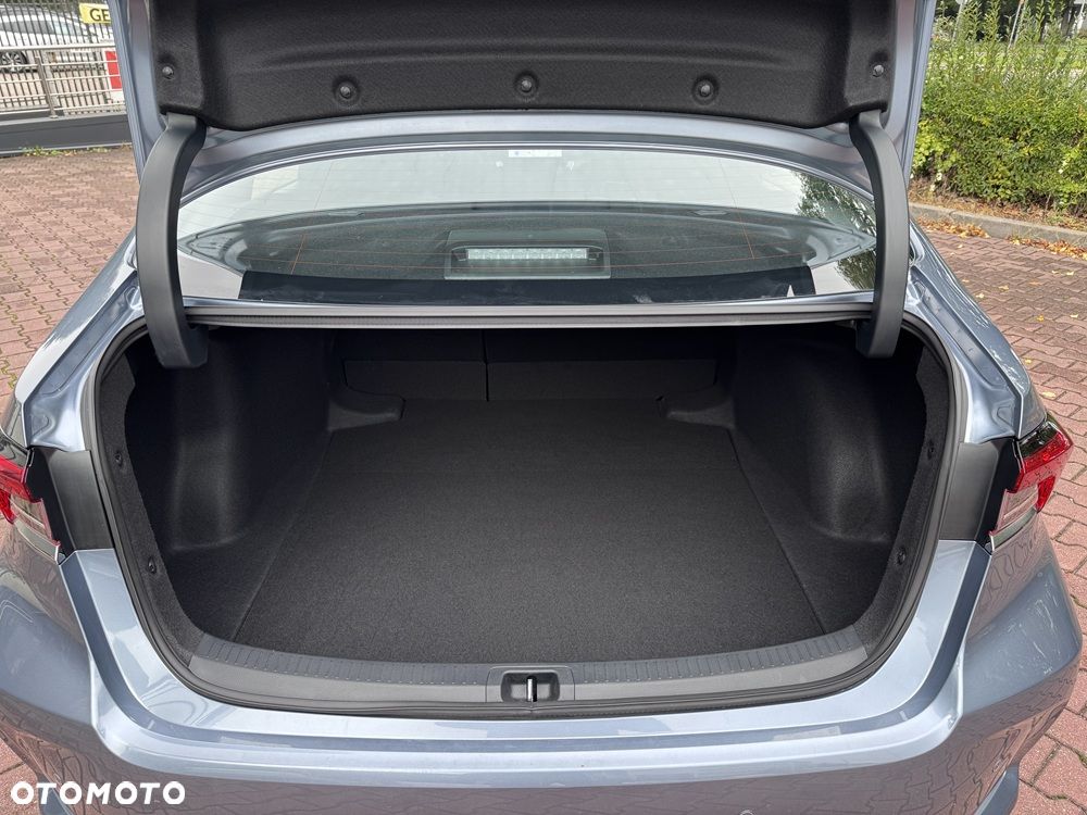 Toyota Corolla 1.5 Comfort - 18