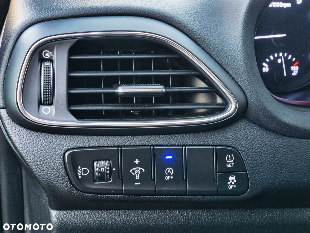 Hyundai i30 1.0 T-GDI Modern DCT - 20