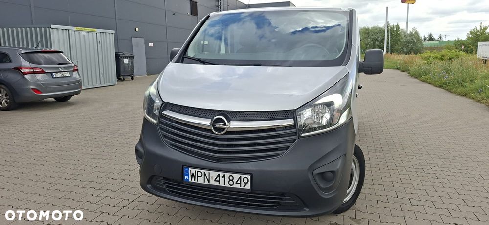 Opel Vivaro - 16