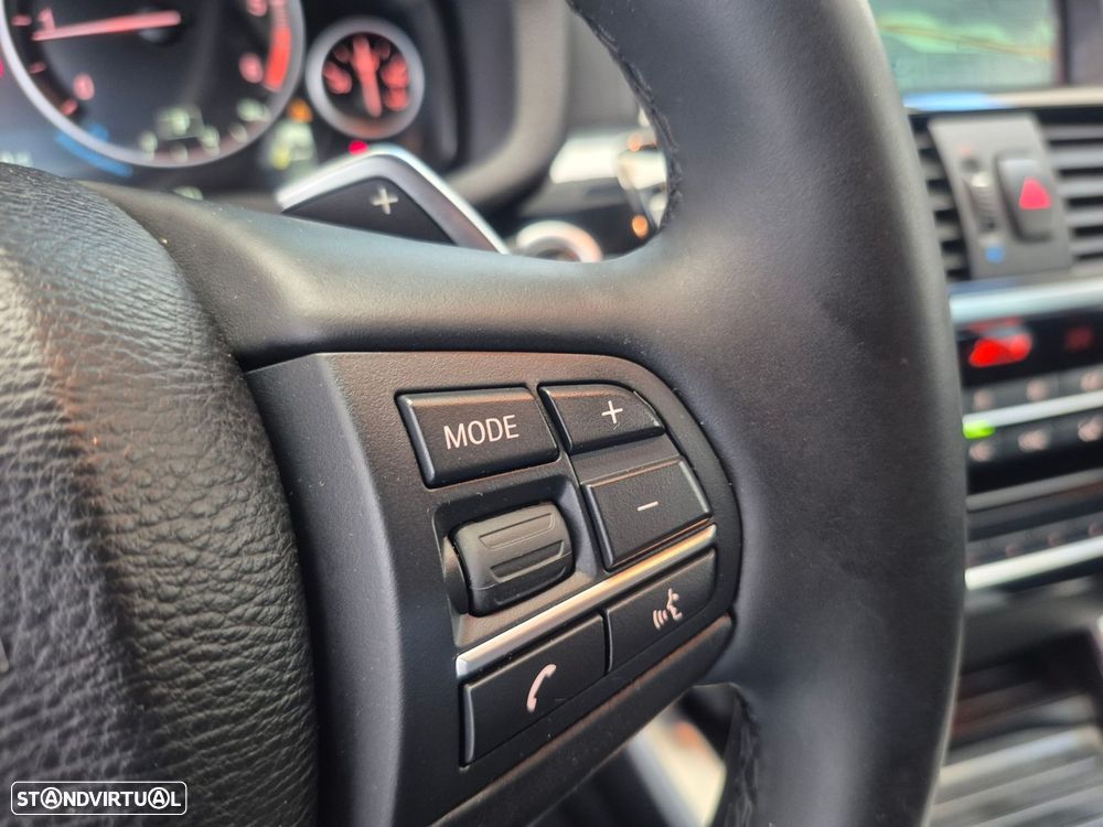 BMW X3 20 d xDrive xLine Auto — fotografia 18