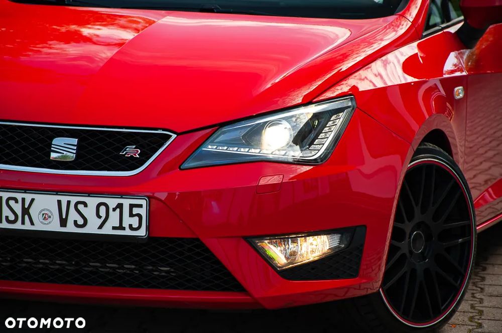 Seat Ibiza ST 1.4 TSI DSG FR - 20