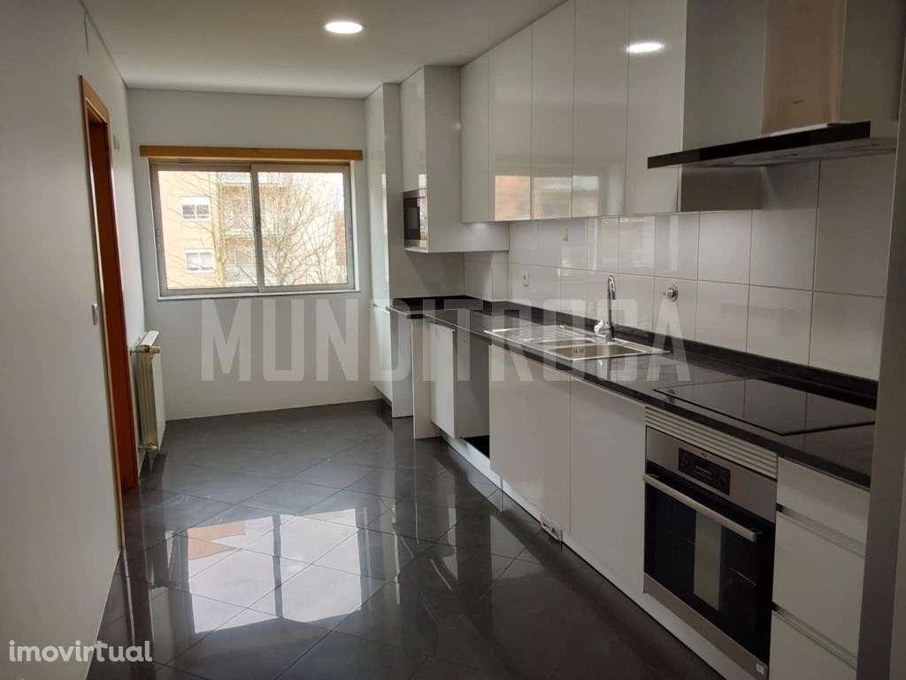 Apartamento T4 Nogueiró - Grande imagem: 4/20