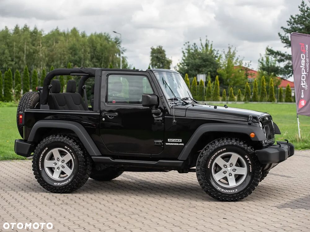 Jeep Wrangler - 15