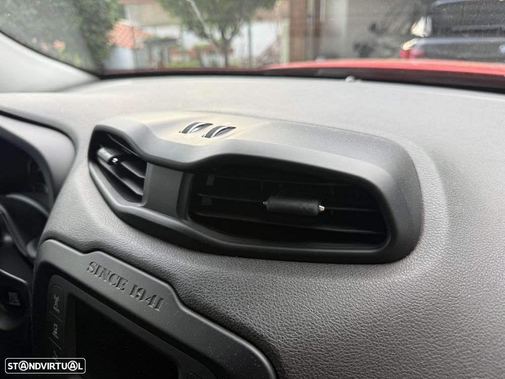 Jeep Renegade 1.4 MultiAir Limited - 43