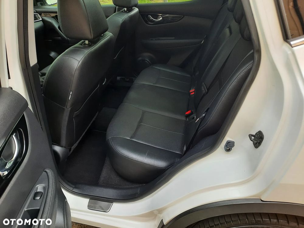 Nissan Qashqai 1.2 DIG-T Tekna - 17