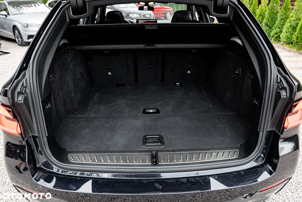 BMW Seria 5 520d Touring Sport Line - 22