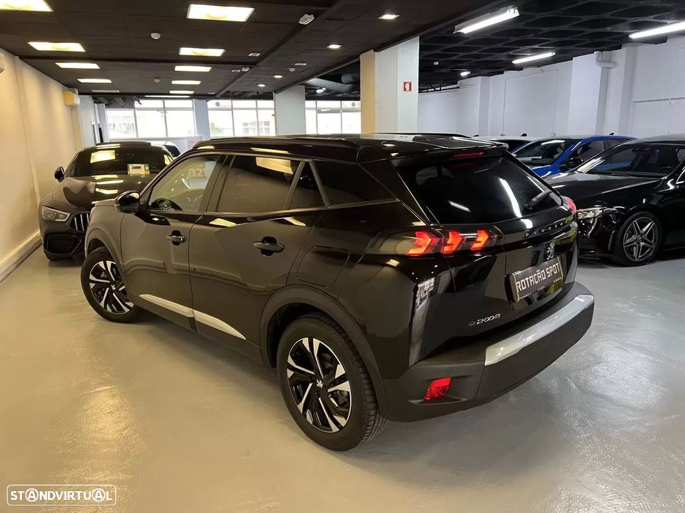 Peugeot e-2008 50 kWh Allure - 31