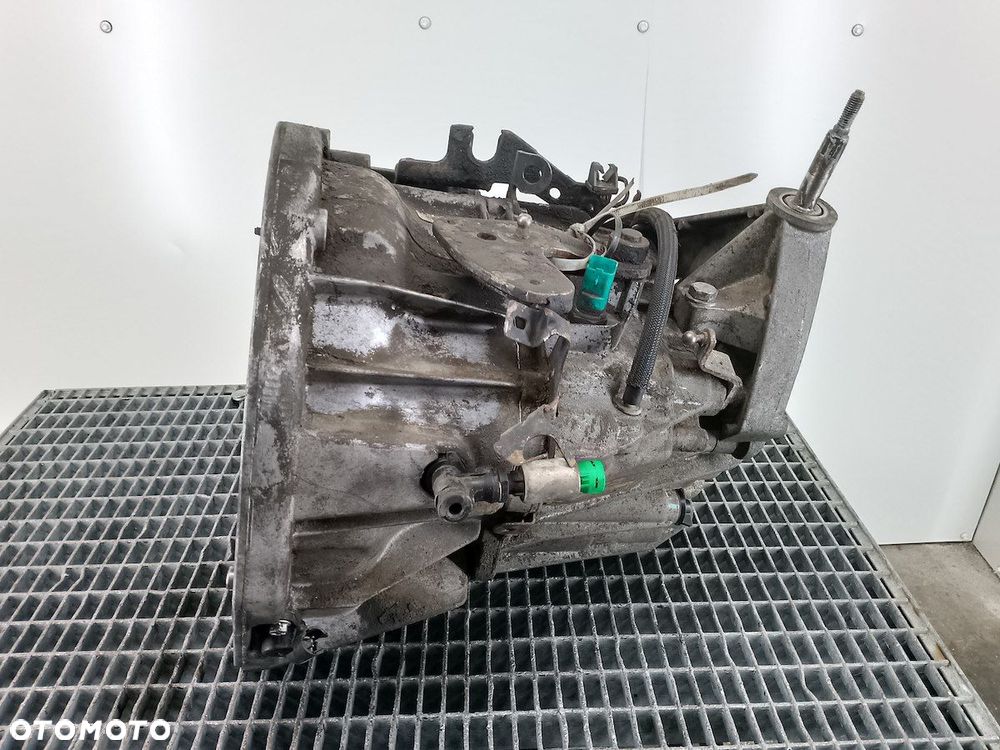 SKRZYNIA BIEGÓW MANUALNA RENAULT LAGUNA II LIFT PK6382 1.9 DCI - 4