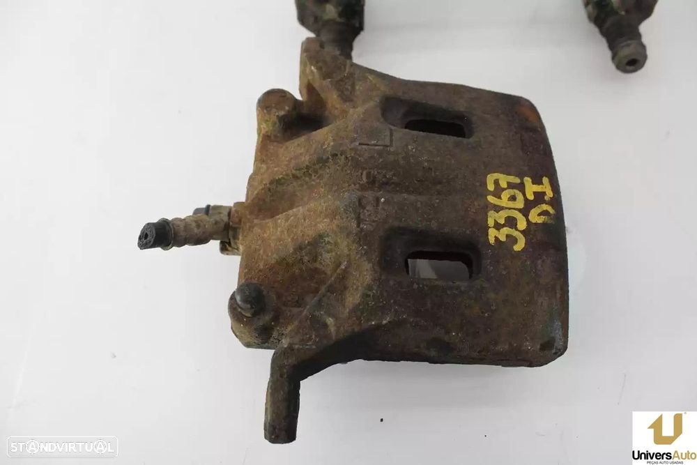 PINÇA TRAVÃO FRONTAL ESQUERDA NISSAN NP300 NAVARA 2006 -D.I. - 2