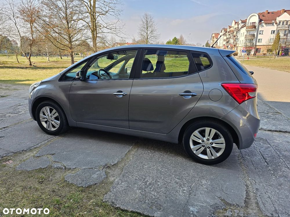 Hyundai ix20 1.6 CRDi blue Passion - 5