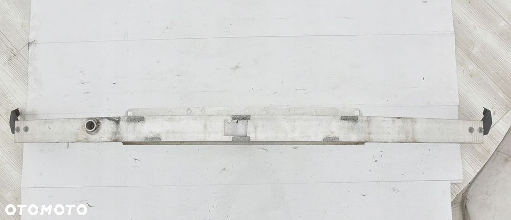 belka zderzaka przednia przód mercedes c w204 - 2