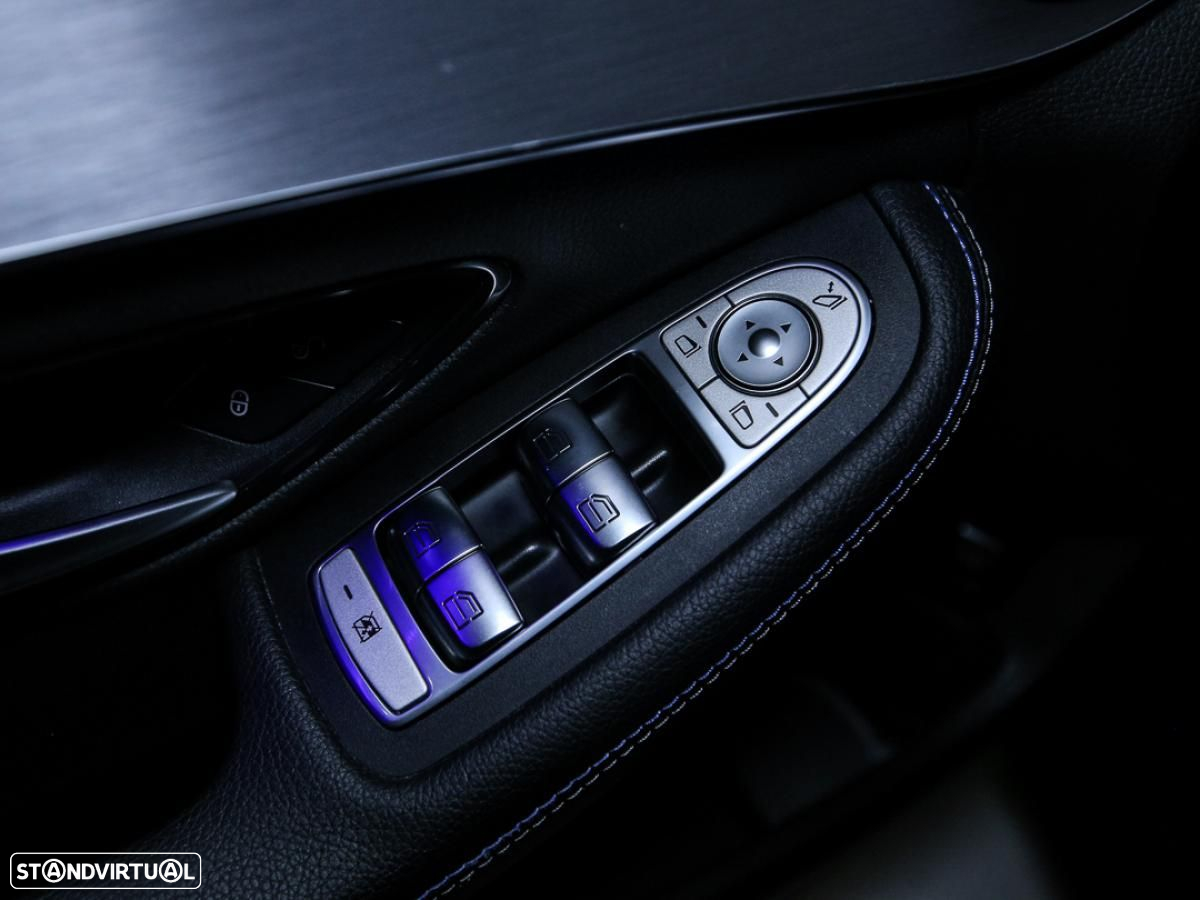 Mercedes-Benz C 300 de Avantgarde - 12