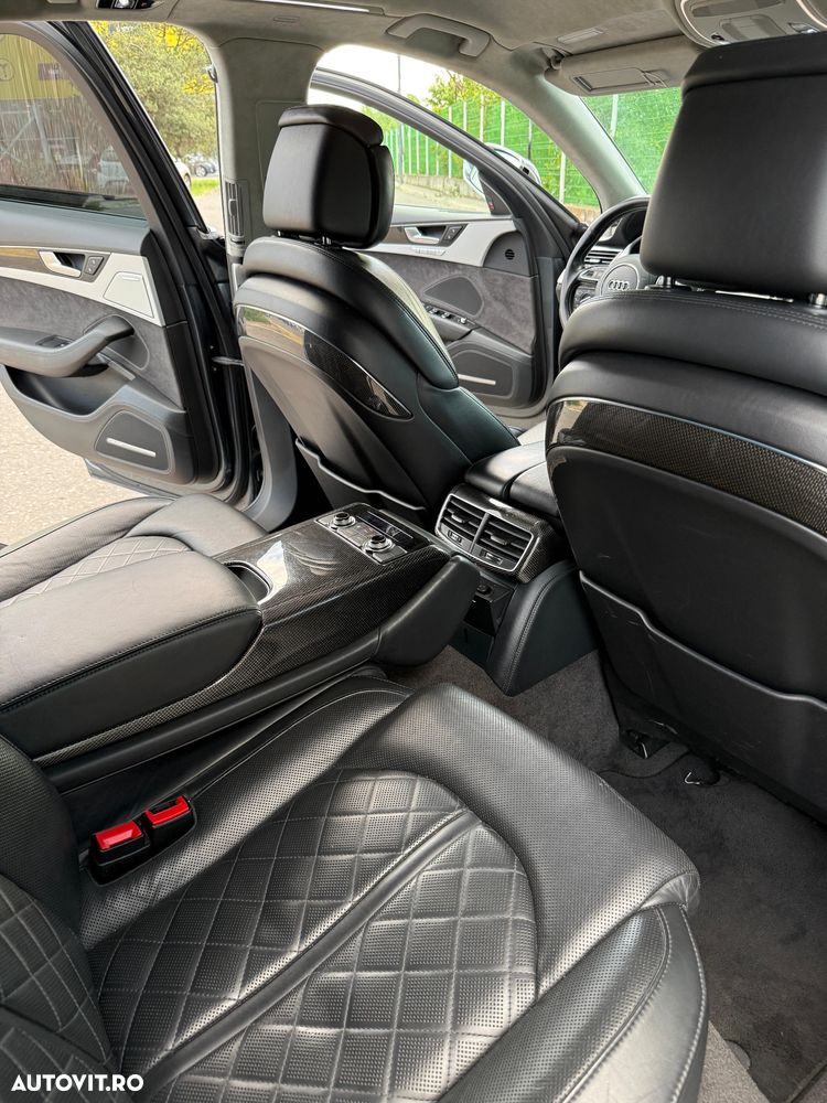 Audi S8 Plus 4.0 TFSI quattro Tiptronic - 7