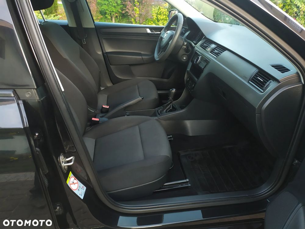 Skoda RAPID - 26