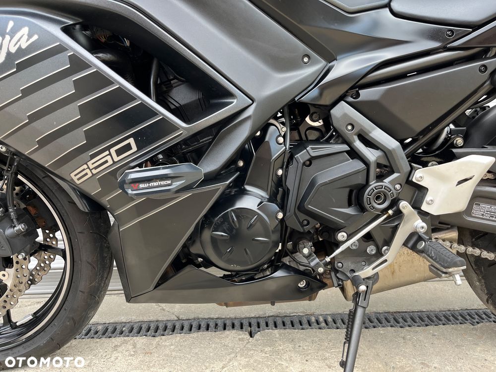 Kawasaki Ninja - 33