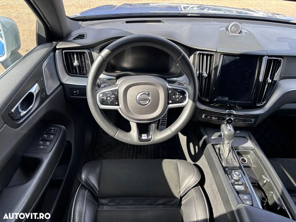 Volvo Xc 60 2018 photo 3
