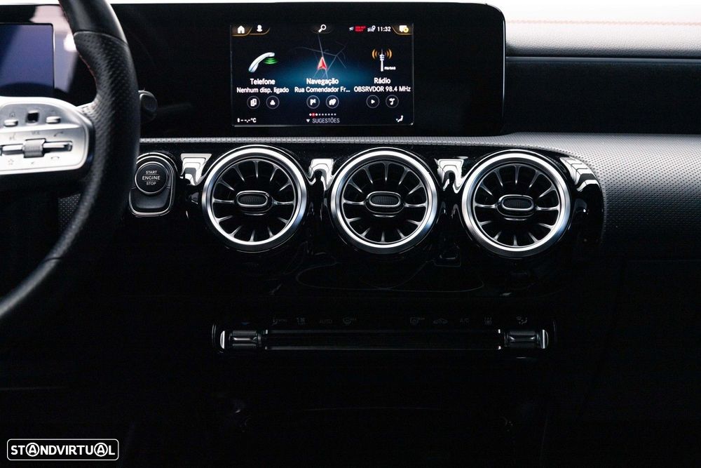 Mercedes-Benz CLA 250 e Shooting Brake AMG Line - 16