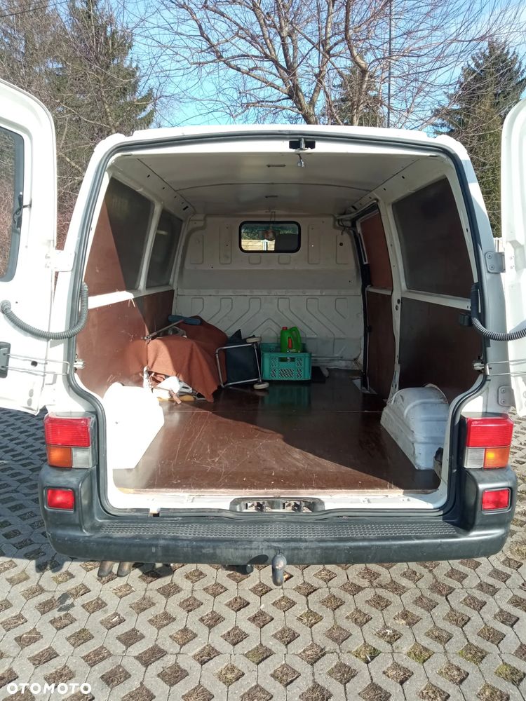Volkswagen Transporter - 3