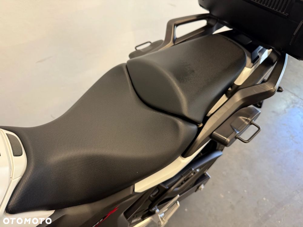Honda NC - 25