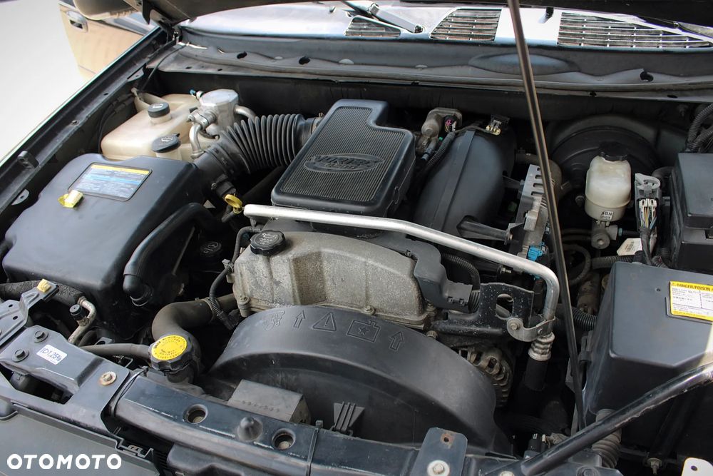 Chevrolet Trailblazer 4.2 LS - 22