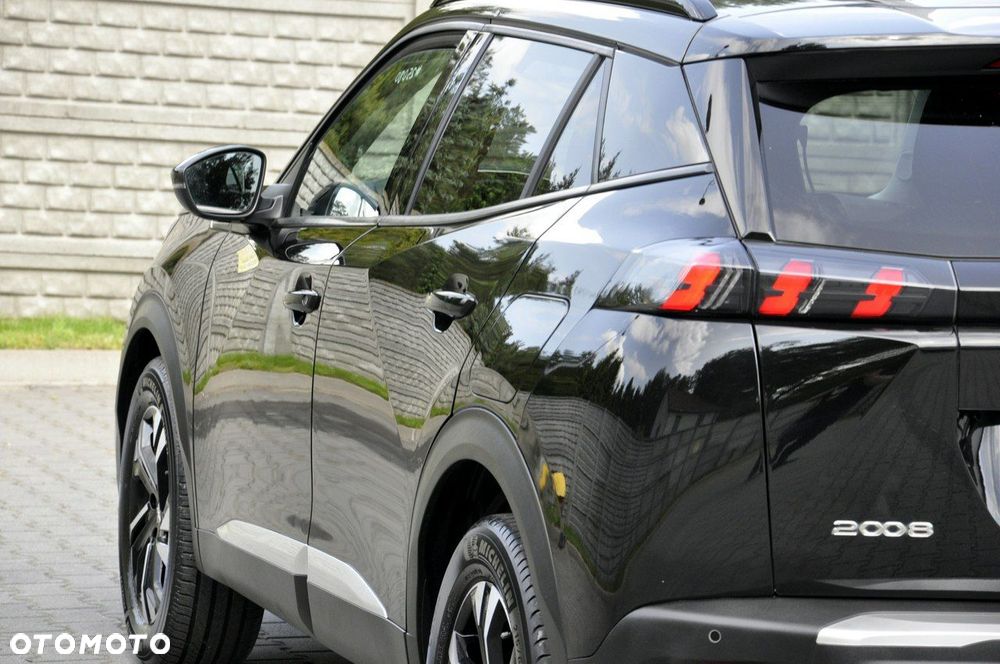 Peugeot 2008 1.5 BlueHDi Active S&S - 32