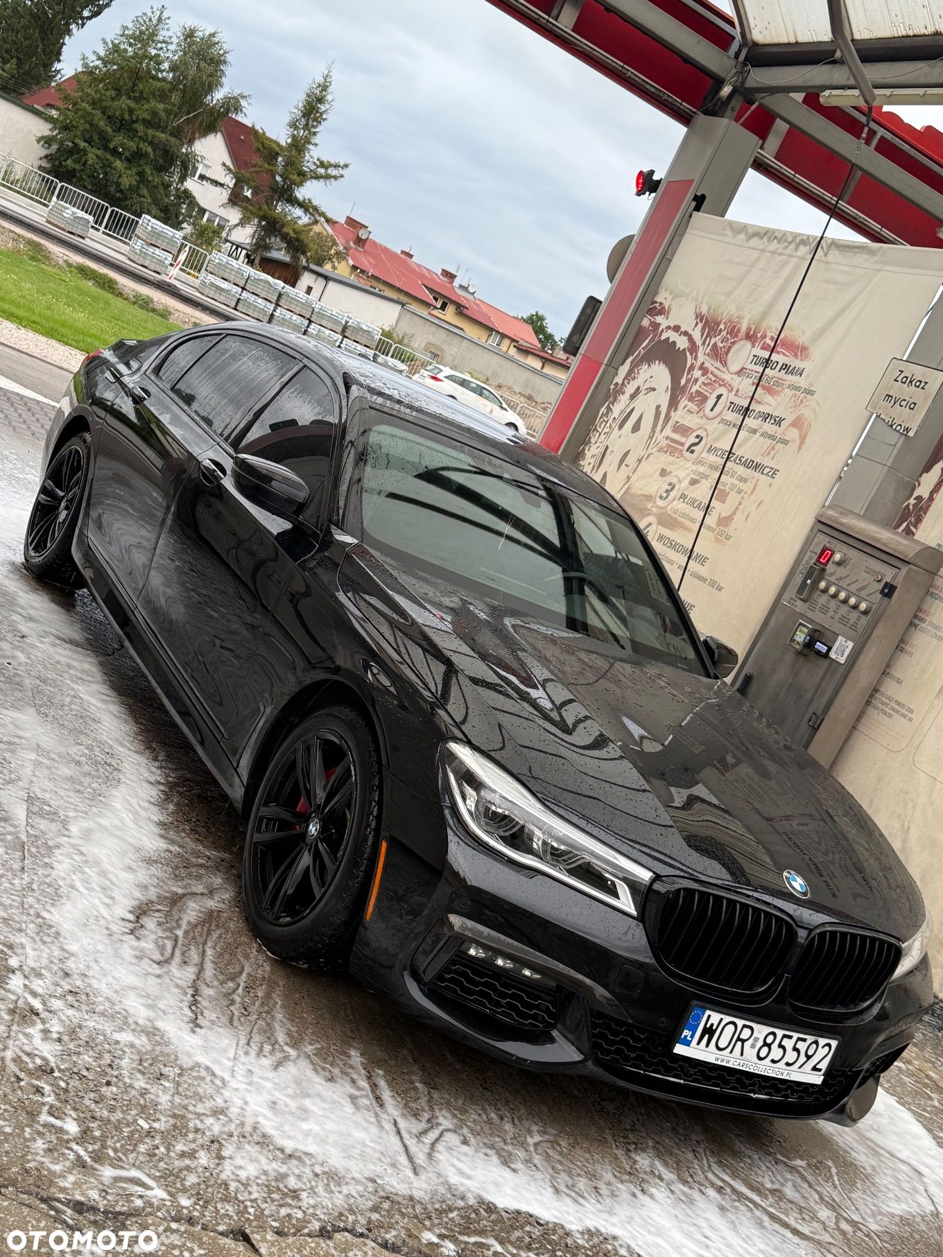 BMW Seria 7 740Li - 1
