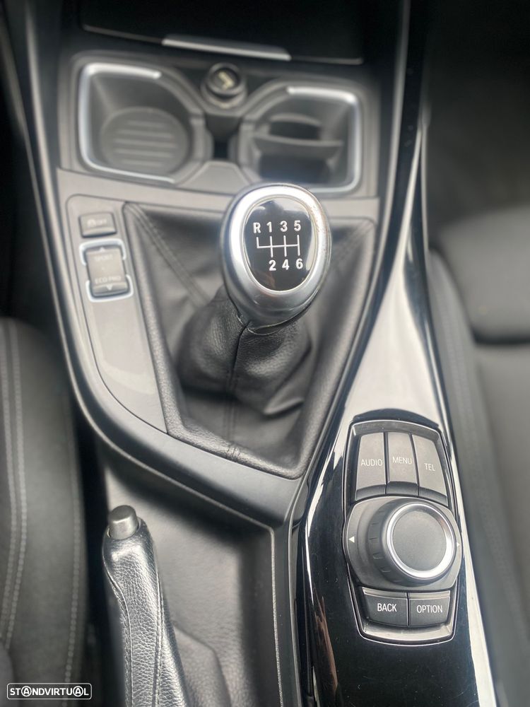 BMW 116 d EDynamics Line Sport - 19