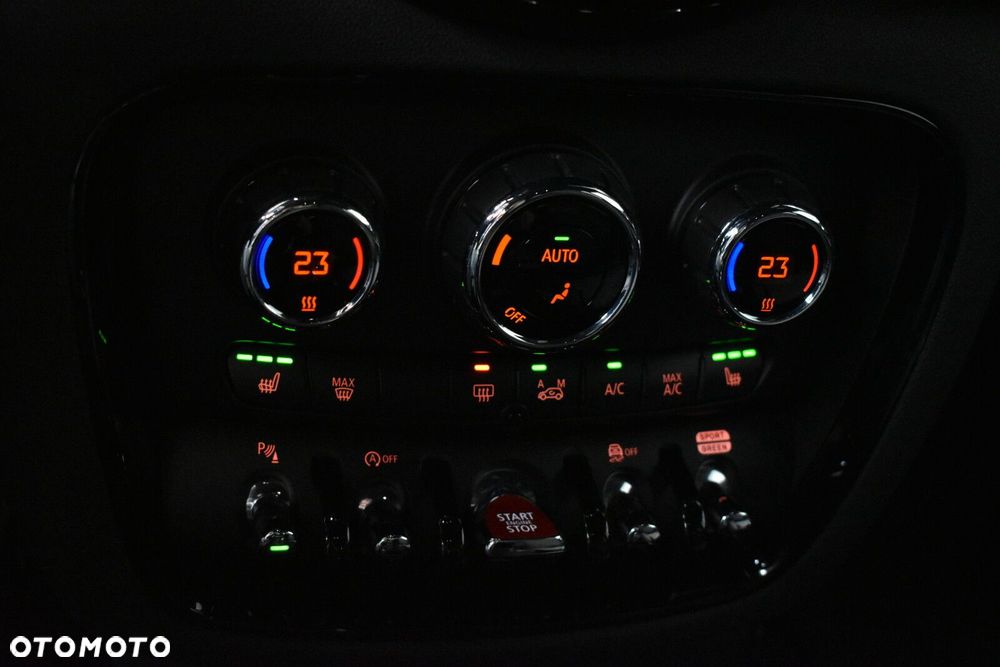 MINI Clubman - 15
