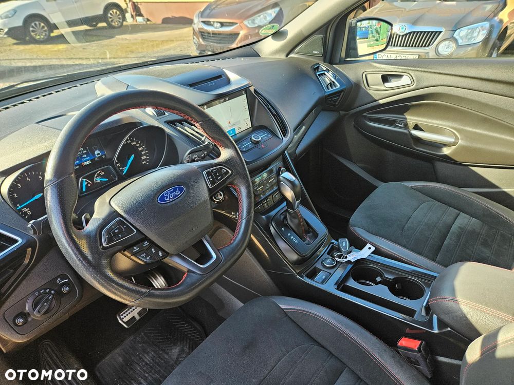 Ford Kuga 1.5 EcoBoost 2x4 ST-Line - 7