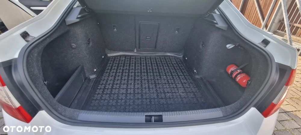 Skoda Octavia 1.5 TSI ACT Ambition - 11