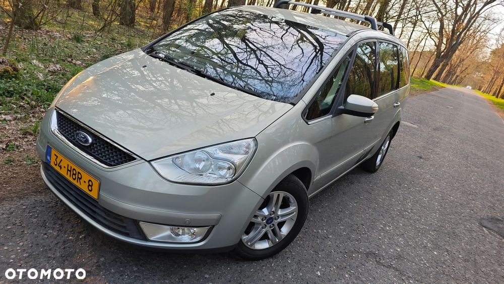 Ford Galaxy 2.0 Ghia - 15