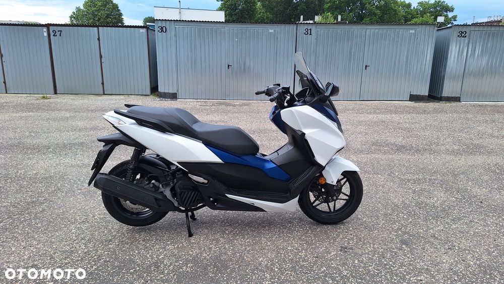 Honda NSS - 12