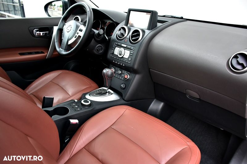 Nissan Qashqai 2.0 4 x 4 CVT tekna - 20