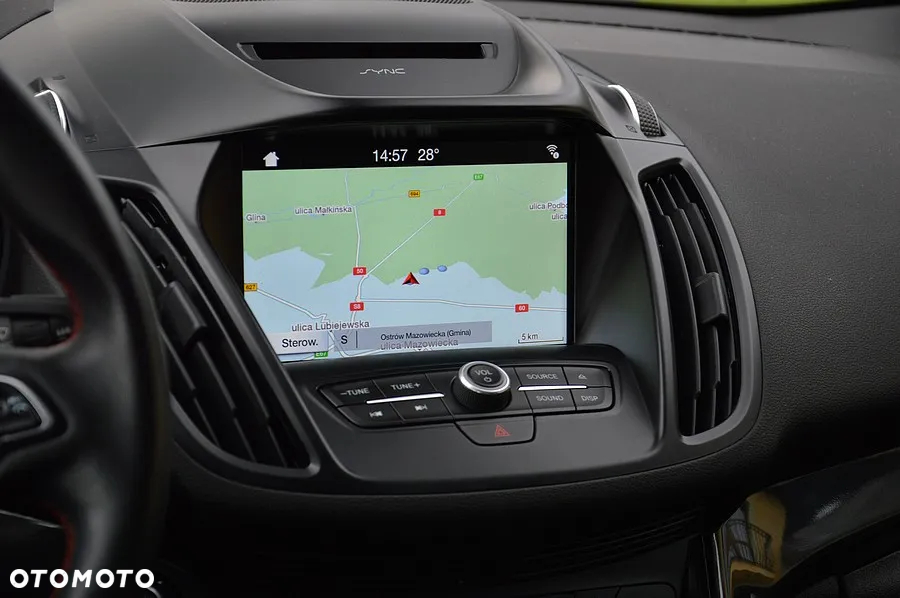 Ford Kuga 1.5 EcoBoost 2x4 ST-Line - 31
