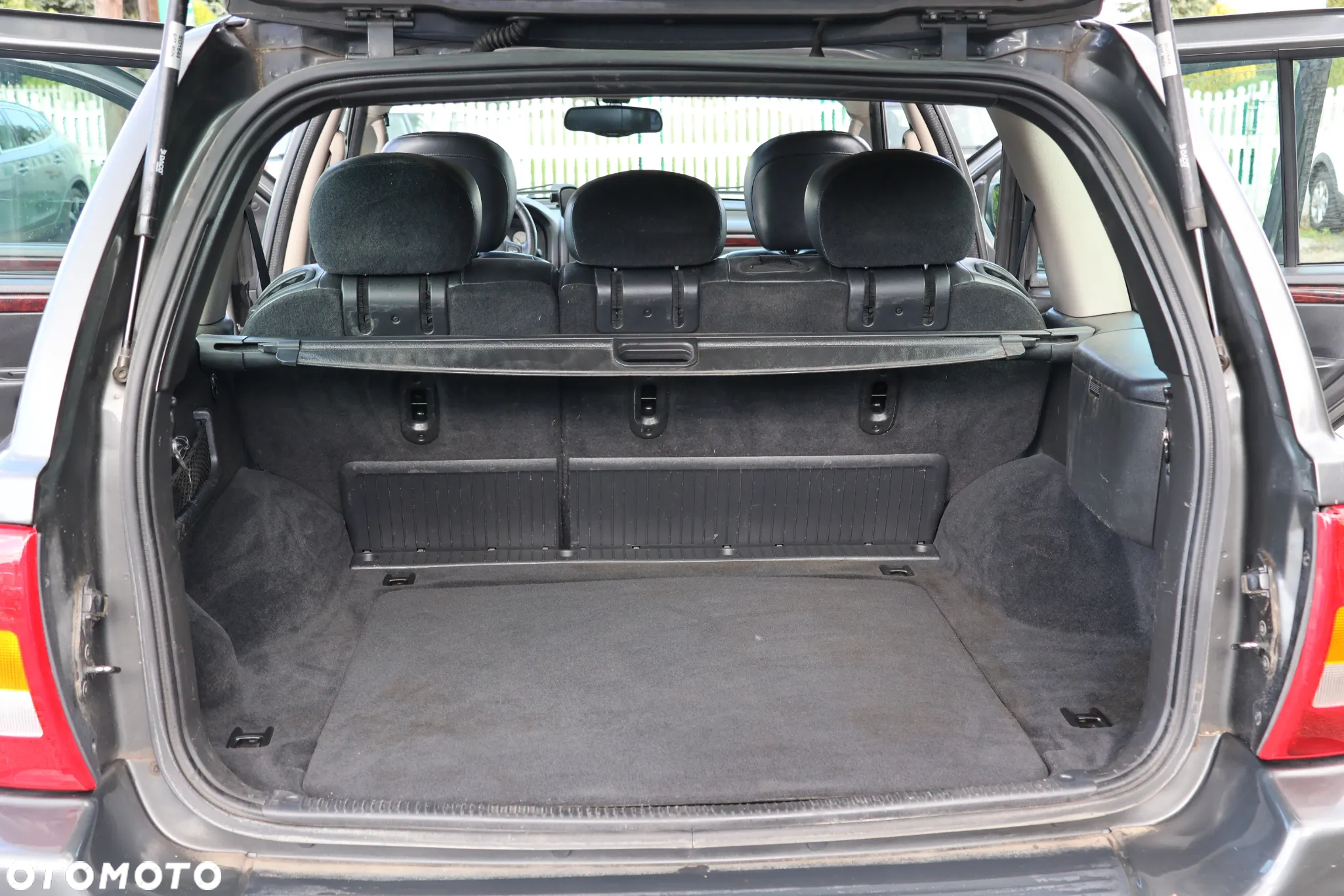 Jeep Grand Cherokee - 13